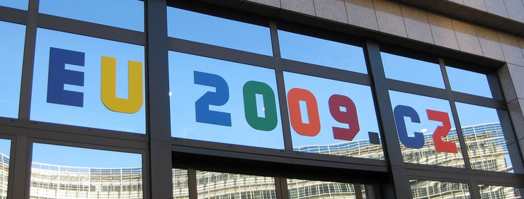 ©http://www.flickr.com/photos/tpcom/