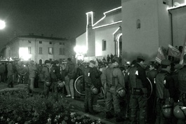 28 novembre 2009, circa 2.500 persone si sono riunite a Coccaglio per manifestare contro il razzismo (Foto di Laura Toffetti)