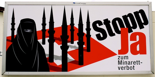 57.5% des Suisses ont voté pour l'interdiction des minarets