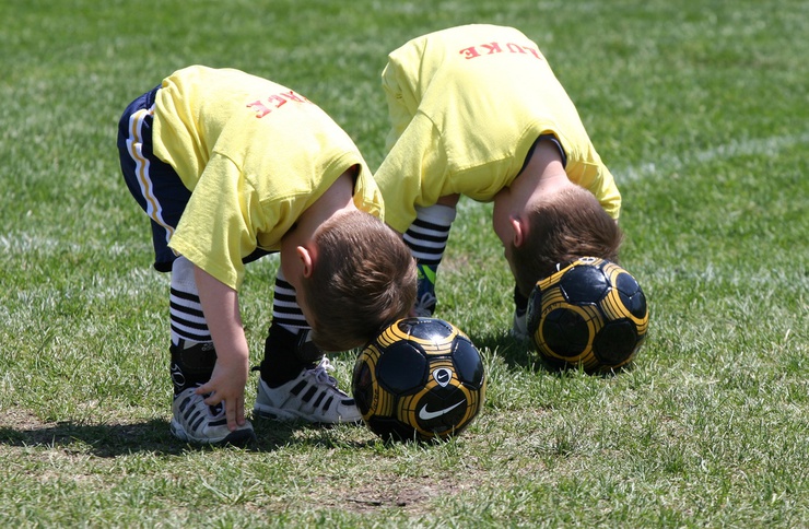 In der neuen Fuβballschule sollen Kinder das Tiki-Taka-Spiel spielerisch erlernen.