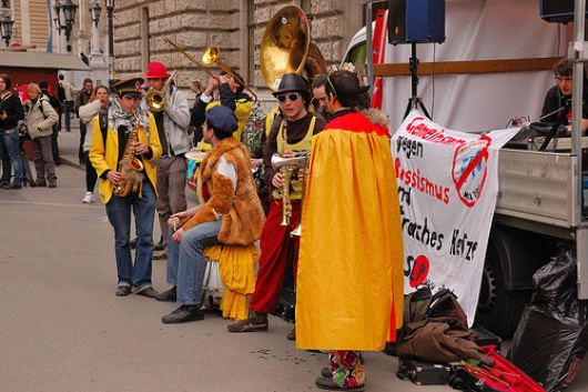 Devant l'Université de Vienne
