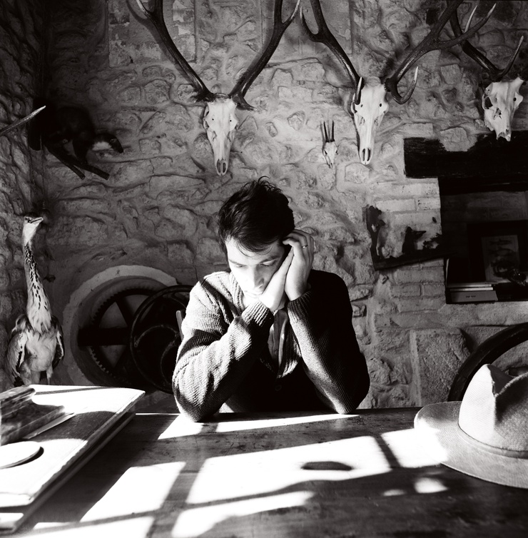 Ici, le décor évoque le spleen, le rêve et l'introspection. Trois éléments très présents sur l'album.