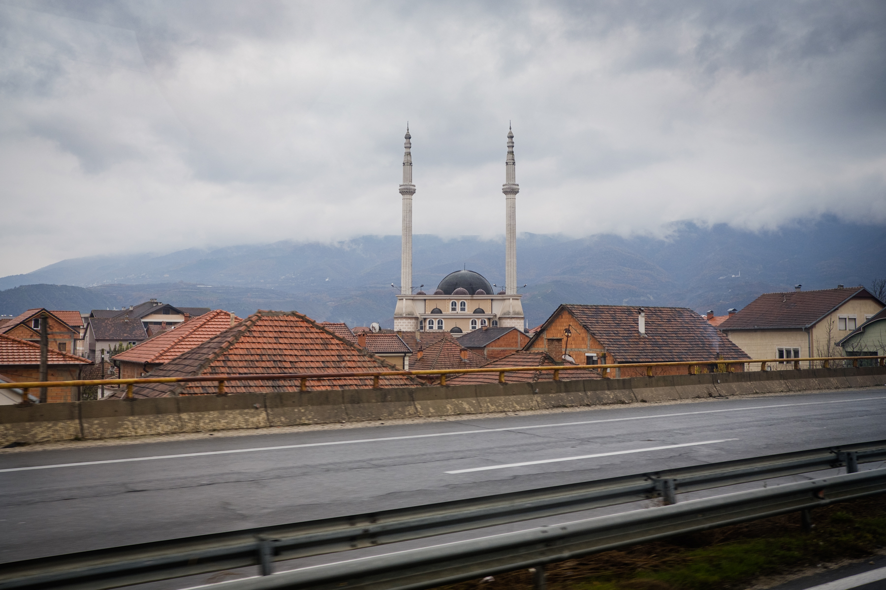 Tra Skopje e Tetovo