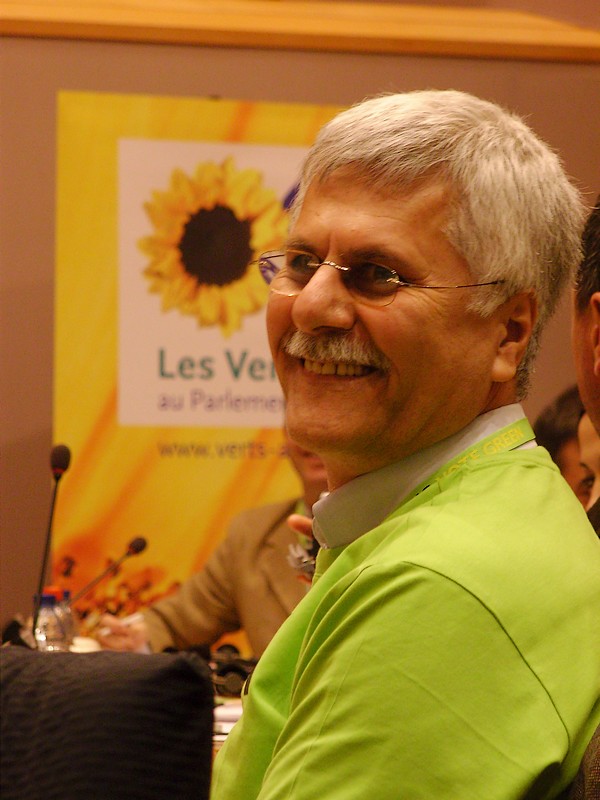 Anwar Mir Sattari (réfugié iranien et membre des Verts européens)