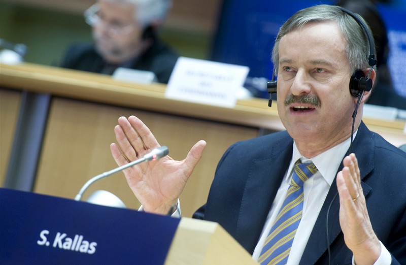 Siim Kallas: Commissario per i Trasporti