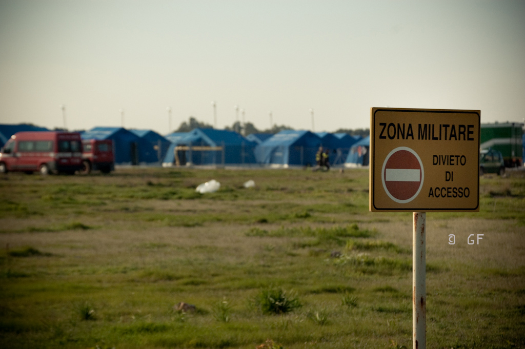 Un nouveau centre d’identification et d’expulsion ?