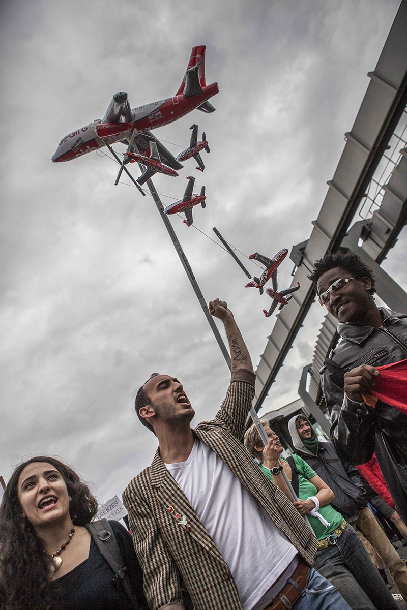 « Stop deportations ! » (Düsseldorf, juillet 2012)