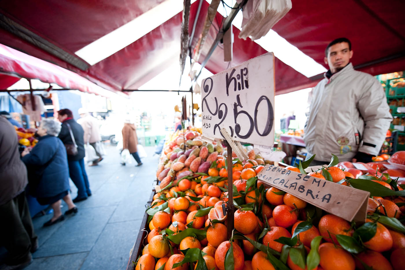 Venditore di frutta marocchino