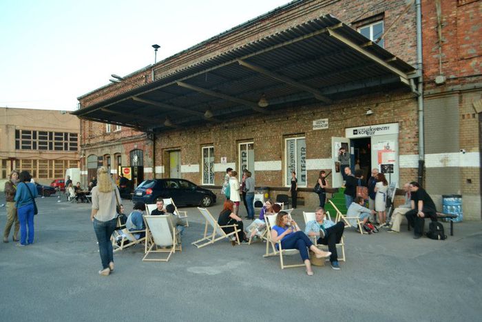 Image for Galeria: kulturalne odrodzenie prawobrzeżnej warszawy