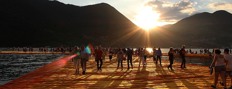 Image for The floating piers: l'arte che fa camminare sulle acque