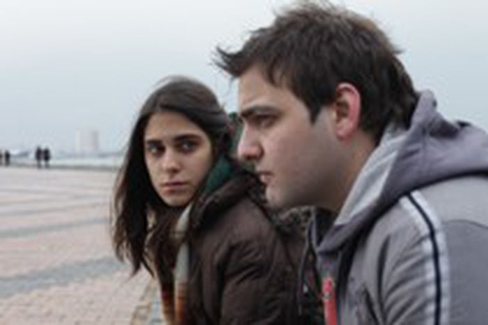 Image for “Majority”, la vida de un cobarde