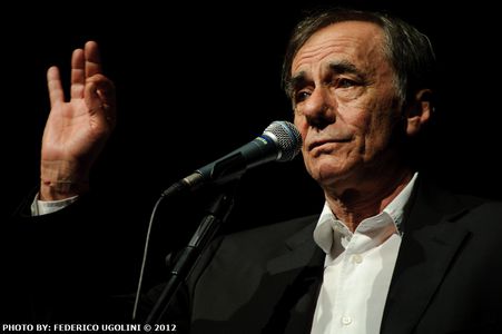 Image for "I siciliani sono i più intelligenti, perchè si buttano via così?"