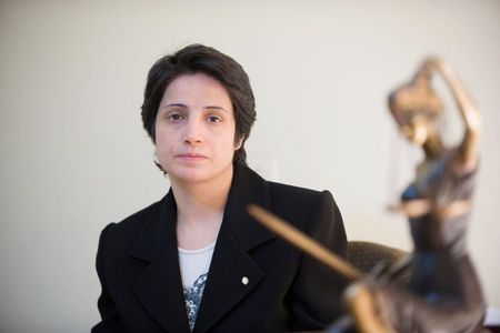 Image for « Étudiez un peu l’histoire », déclare l'Iranienne Nasrine Sotoudeh, lauréate du Prix Sakharov
