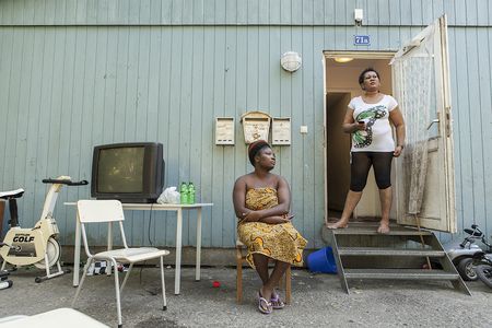 Image for Isolamento e prigionia: il prezzo dell'asilo politico in Germania