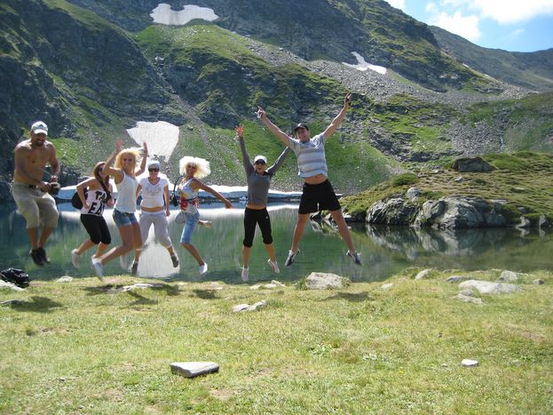 Image for Montagna e trekking in Europa: i sentieri meno battuti