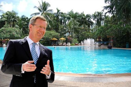 Image for Rausgewulfft: Christian Wulff zurückgetreten