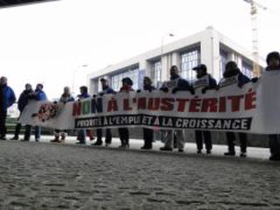 Image for Les syndicats se serrent la ceinture en préparation du Conseil européen