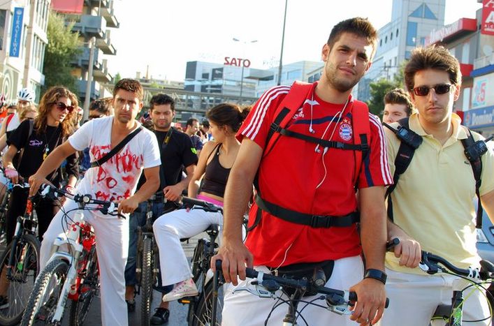 Image for Freeday: beer vs bikes through Athens on Fridays