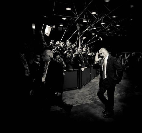Image for Trotz Schuldenberg Festival-Ambiente: Auf dem EU Catwalk-Gipfel