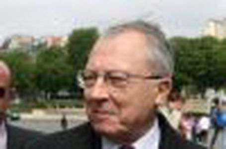 Image for Delors affirme que rien ne marche dans le tendem franco-allemand