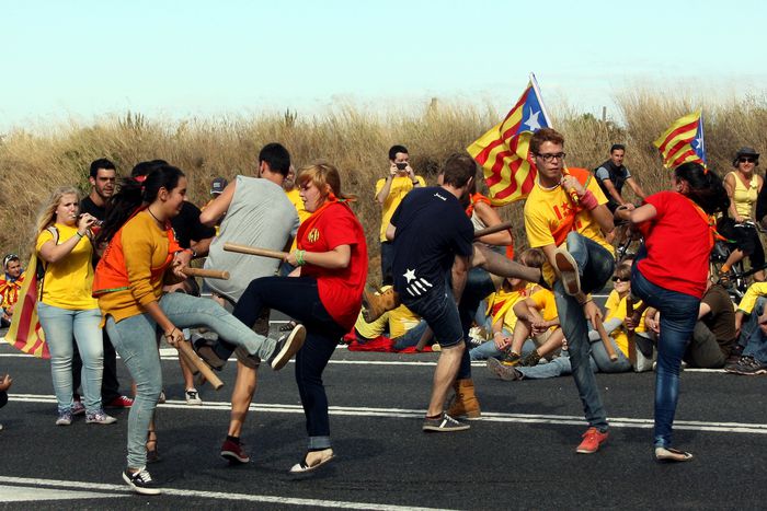 Image for Indépendance de la Catalogne : la vida locale