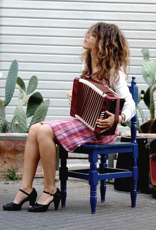 Image for Riff Cohen, dalla Tunisia a Israele, passando per Parigi 