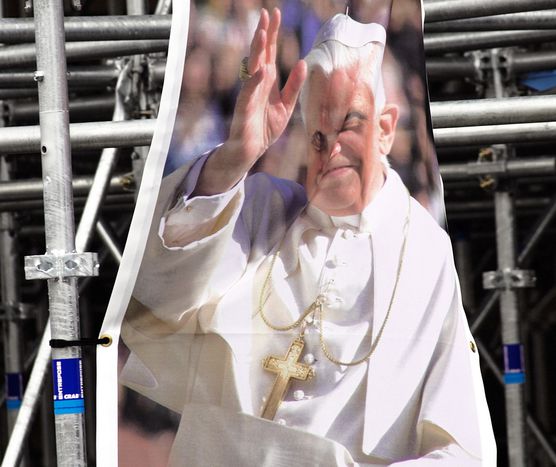 Image for Il Papa ai giovani: niente lavoro? Non importa, c'è Dio!