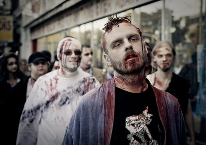 Image for Zombie walk: ils reviennent...ils veulent...une retraite ! 