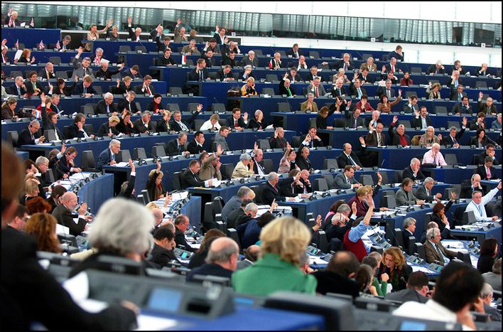 Image for Des candidats hors normes aux Européennes