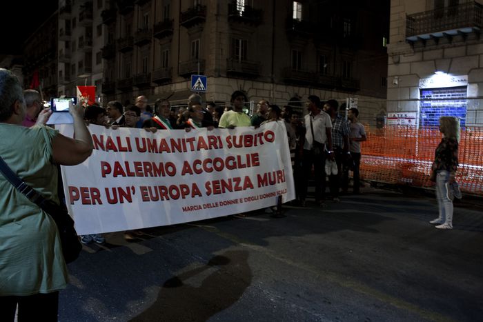 Image for Scalzi a Palermo per un'Europa senza muri 