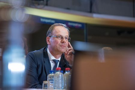 Image for Tibor Navracsics : un discours poli et rodé mais peu convaincant