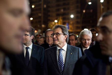 Image for Catalogna: Artur Más esce di scena, dopo 3 mesi eletto il nuovo Presidente