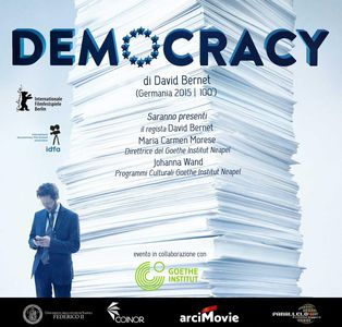 Image for Democracy, con gli occhi della politica.