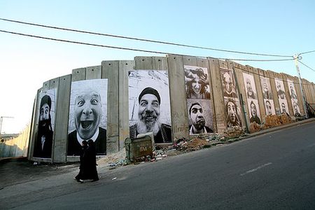 Image for Exhibition brings Israel and Palestine 'face to face'