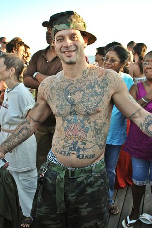 Image for Spanish gangs: the royal, racketeering 'Latin Kings'
