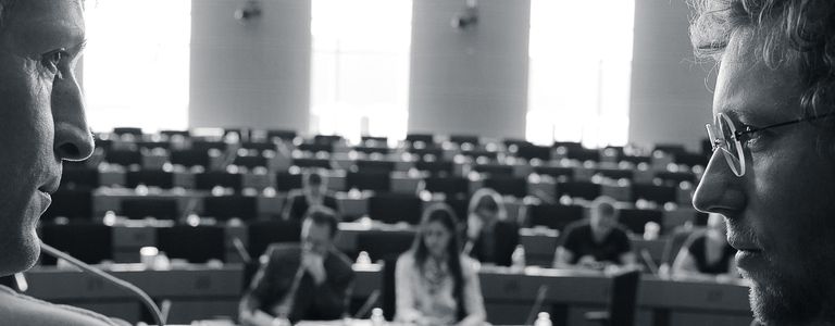 Image for 'Democracy': Black Mirror in der Brüssel-Blase
