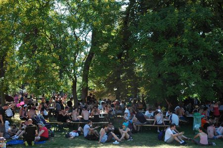 Image for Un dimanche aux Solidays : demain c’est loin