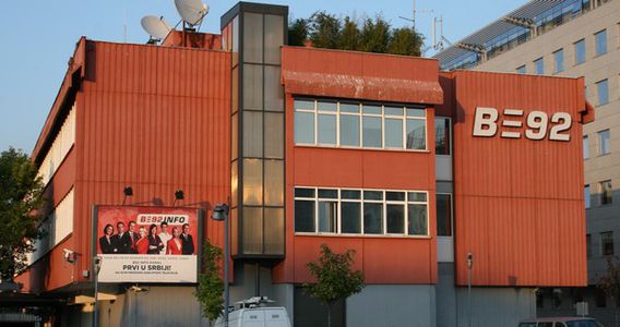 Image for B92: radio, televisione e Internet in Serbia
