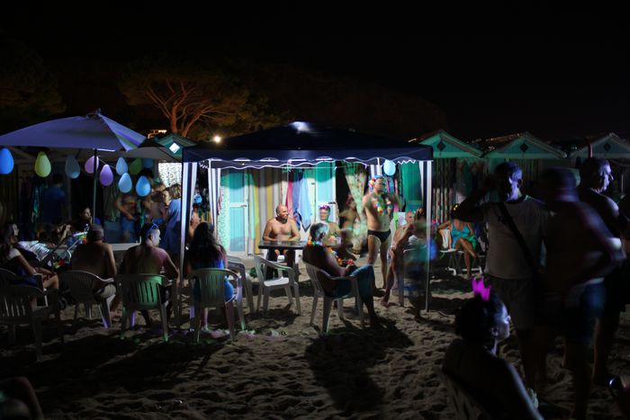 Image for Happy Winter : zoom sur le peuple des cabanes en Sicile