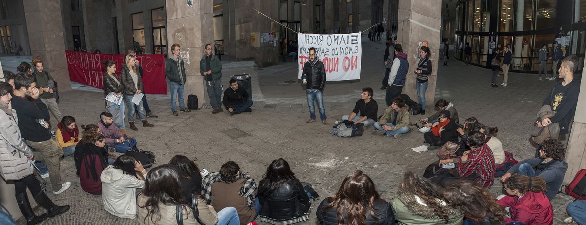 Image for Contro il nuovo ISEE: gli studenti alla ricerca di risposte ottengono quelle della Digos