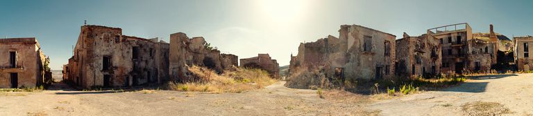 Image for Fantasmi dalla Sicilia: Poggioreale ieri e oggi
