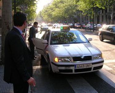 Image for Madrid en taxi, ou comment recevoir une leçon de bon sens
