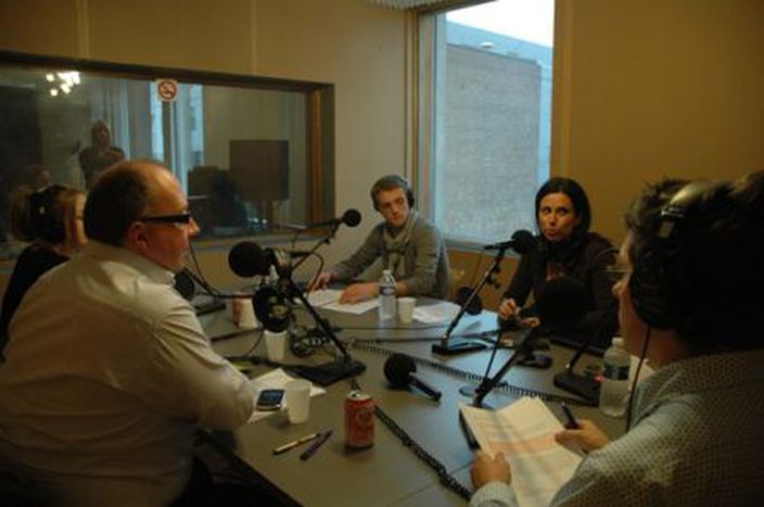 Image for Micro-Europa : l’information européenne par un réseau de radios étudiantes européennes