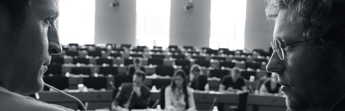Image for « Democracy » : le strip-tease des institutions européennes