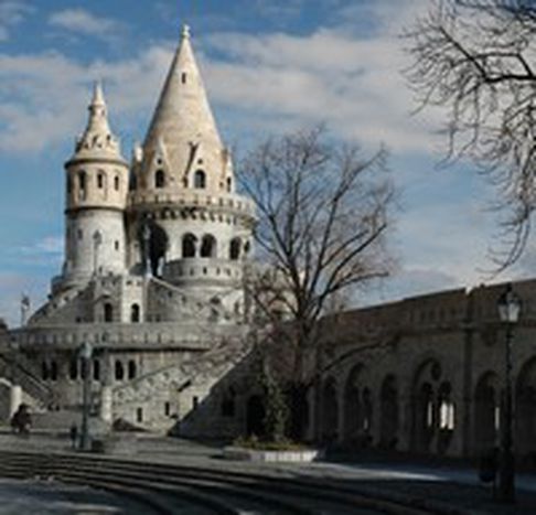 Image for Budapest, bohémien tra terme e Trabant
