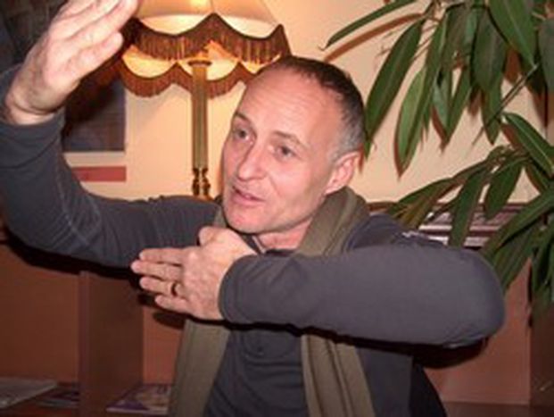 Image for Pal Frenak, continuous movement
