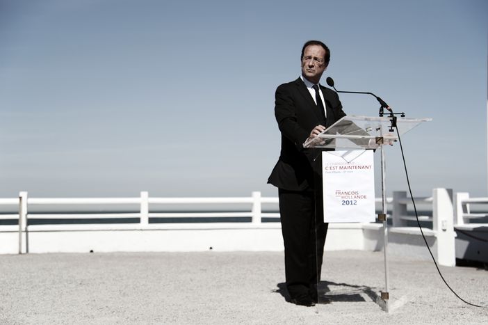 Image for Mario Monti e François Hollande, il valzer continua