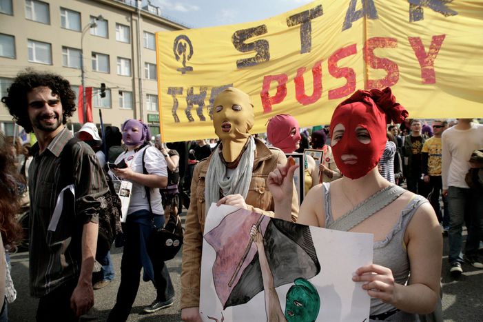 Image for Manifestation anti-Poutine ou la « marche des millions »
