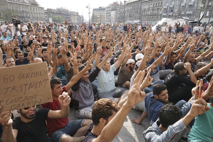 Image for Co na to Polska? Komentarz naukowca ws. imigrantów z Syrii