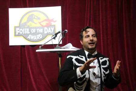 Image for When Belgium gets ridiculed at COP21 : a Fossil of the Day Award story